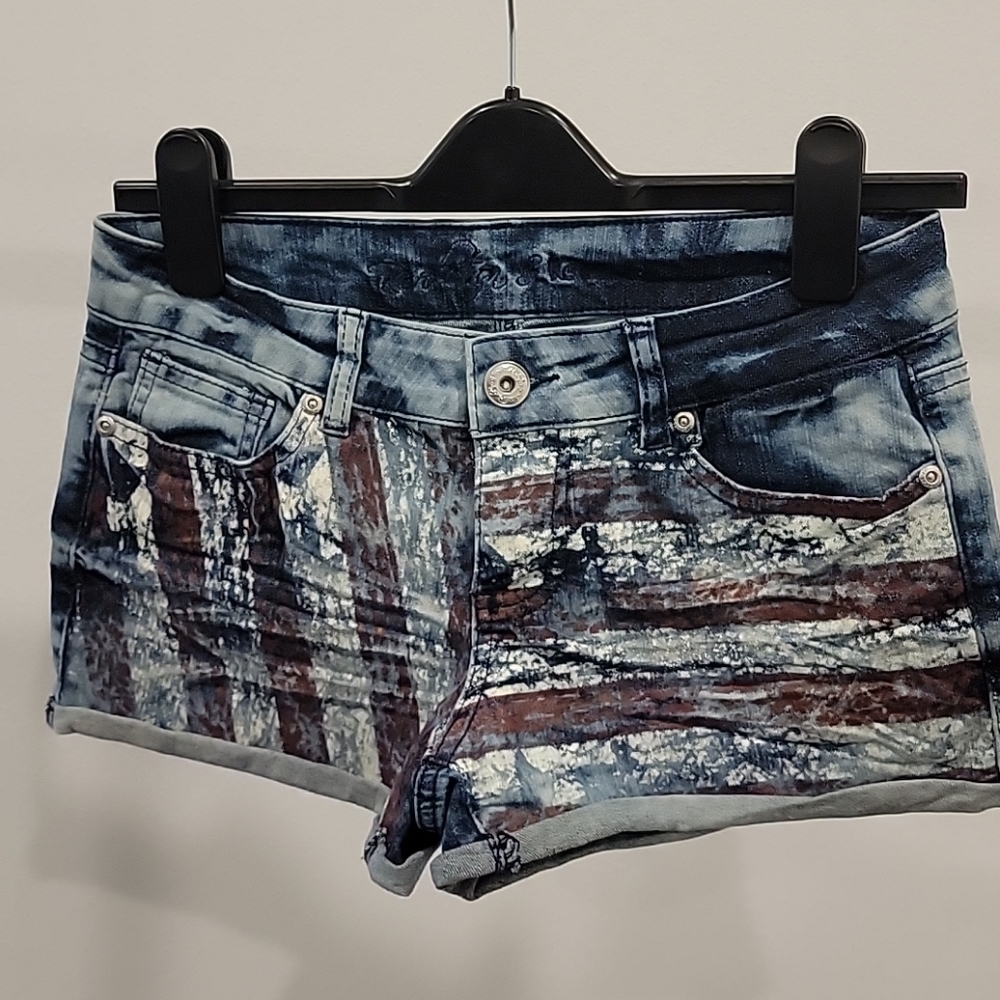 American flag wash shorts: 4th of July